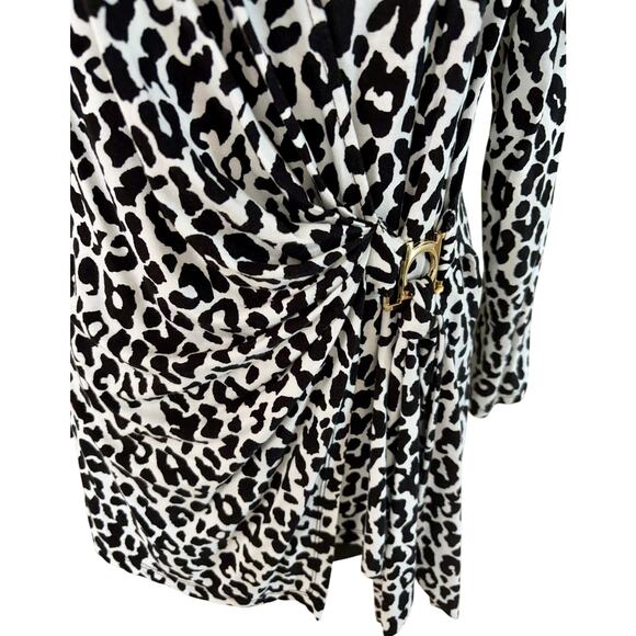 Cache Black White Animal Print Faux Wrap Cold Shoulder Asymmetrical Top Sz L - Picture 5 of 6